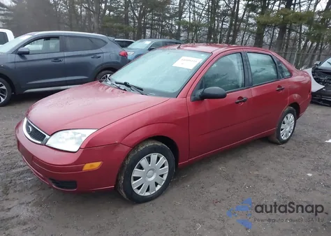 2005 Ford Focus Zx4 из США, поврежденный, VIN 1FAFP34N75W138996